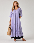 Evelene | Embroidered Hem Everyday Pocket Midi Dress